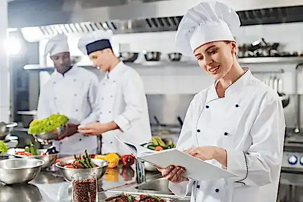 Anıt Eğitim Profesyonel Aşçılık Eğitimi